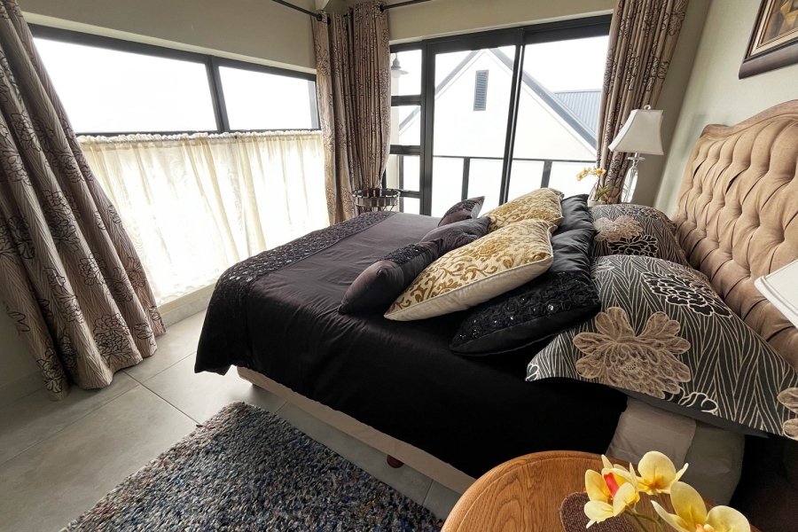 3 Bedroom Property for Sale in Renosterbos Estate Western Cape